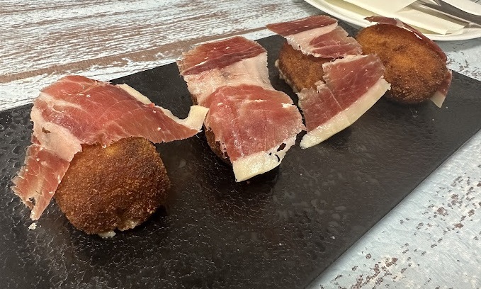 Croquetas con jamón